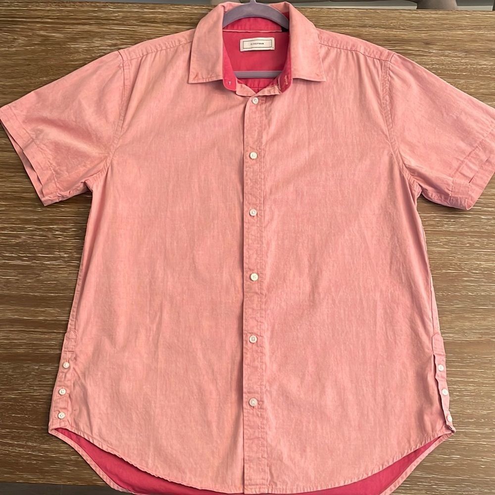 Five Four Large Mens Short Sleeved Button Down, light pink or faded red color